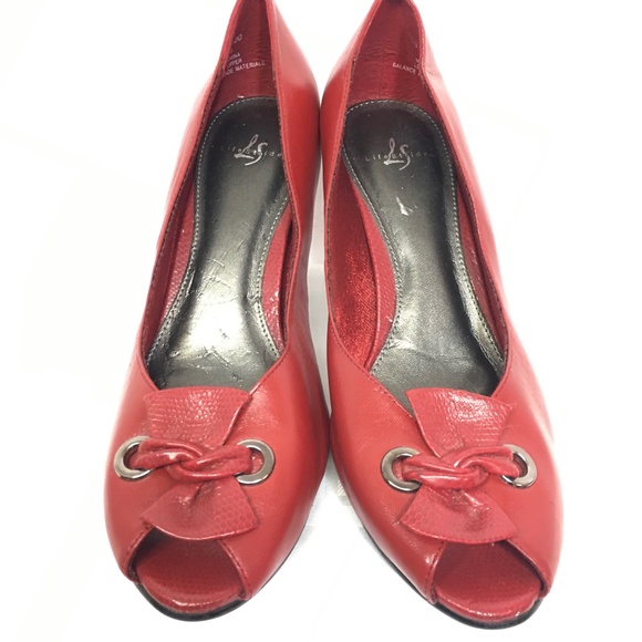 Life Stride 8 1/2 Red Pumps - Picture 3 of 4